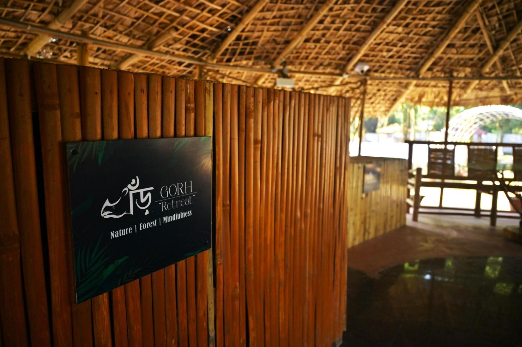 Gorh Retreat Hotel Kaziranga Bagian luar foto